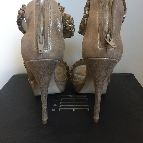 Pelle Moda Embellished Bronze/Gold HighHeel Sandal - Picture 7 of 7